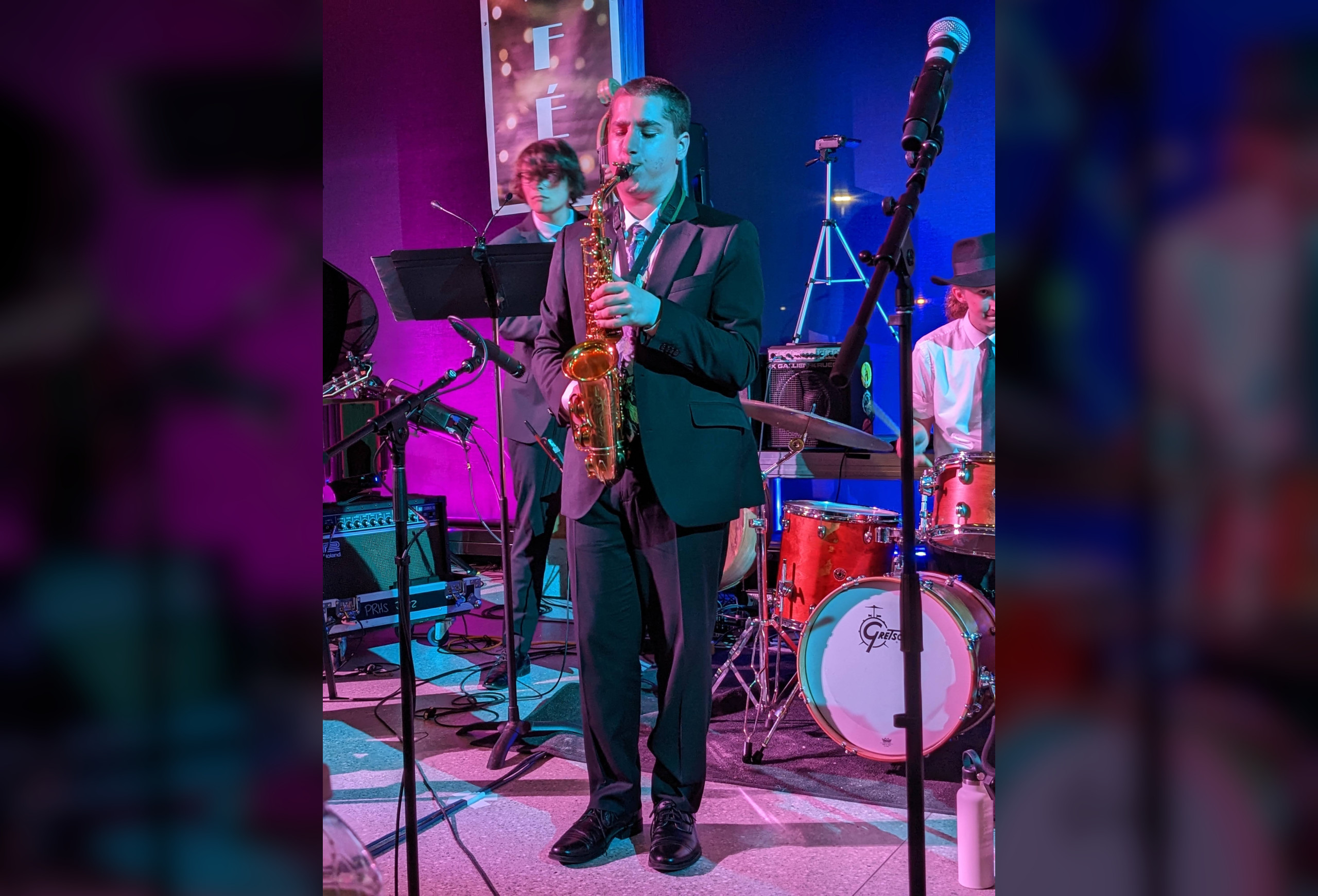 Chaney Goldstein Playing Saxophone at Pentucket Cafe Jazz (2023)