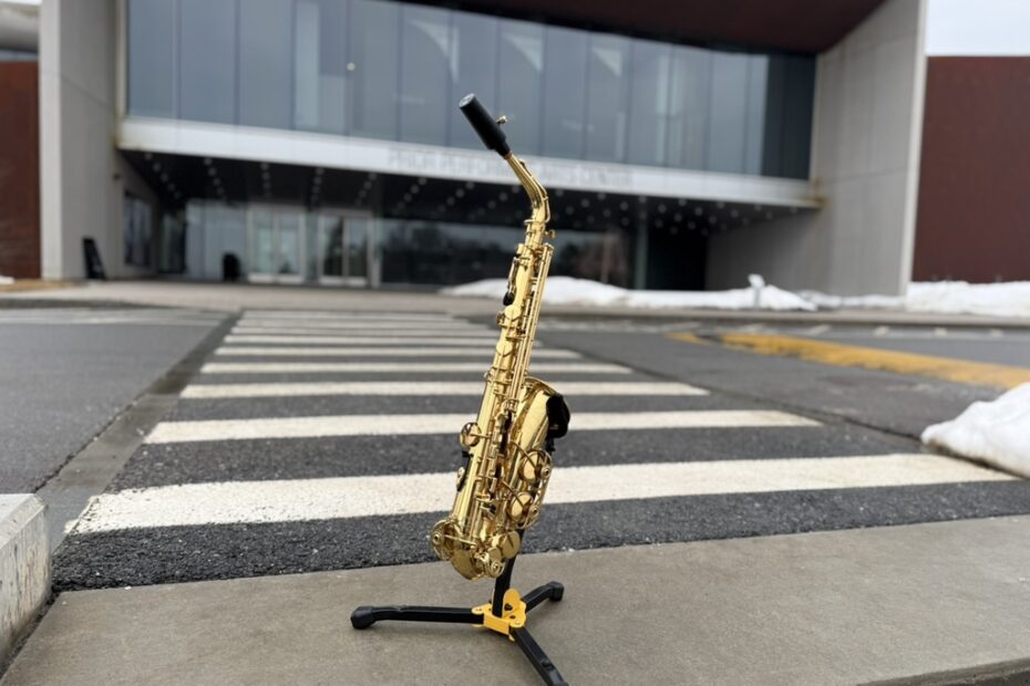 F3D4D65E C730 42E7 9716 0960A9016D3A 1 105 c